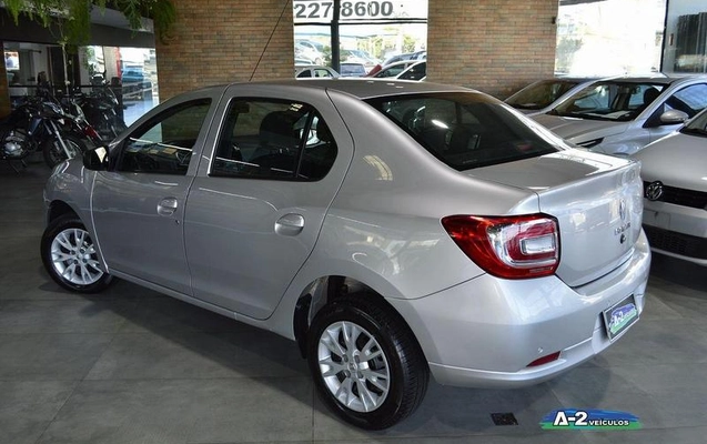 imagem-https://www.socarrao.com.br/sc-vehicle-images-prod/2890567/1786726246135-8322814_7_B_f8d2b18547.jpeg