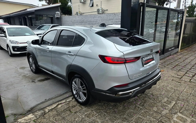 imagem-https://www.socarrao.com.br/sc-vehicle-images-prod/2890676/1785257595145-6ae54601-18fb-4d20-af7f-d4c681413191.jpg