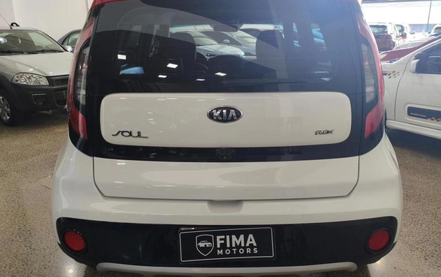 imagem-https://www.socarrao.com.br/sc-vehicle-images-prod/2890704/1785261552043-8322920_6_B_caae64c0ef.jpeg