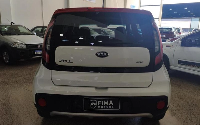 imagem-https://www.socarrao.com.br/sc-vehicle-images-prod/2890704/1785261552044-8322920_7_B_3ee774171b.jpeg