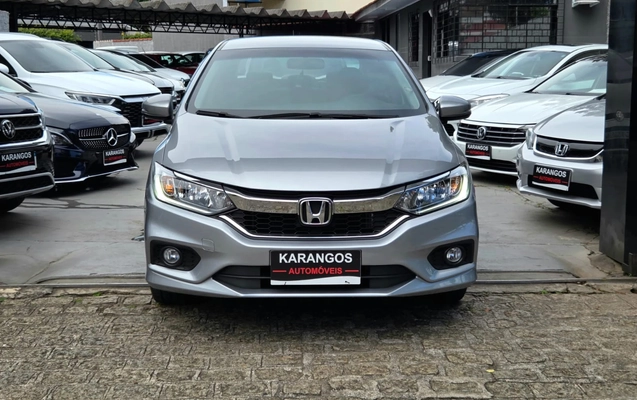 imagem-https://www.socarrao.com.br/sc-vehicle-images-prod/2890705/1785258329275-dbc8c264-b42f-46da-8243-cc66a4e5f174.jpg