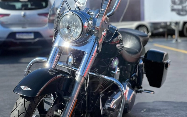 imagem-https://www.socarrao.com.br/sc-vehicle-images-prod/2890896/1789137010977-8323061_4_B_deec119825.jpeg