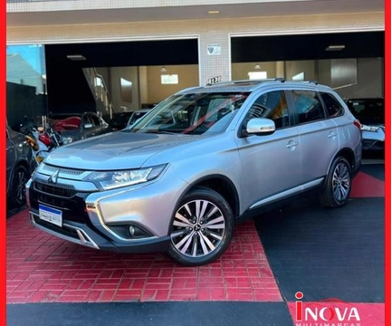 Mitsubishi OUTLANDER HPE 2.0 16V 5p Aut. 2022 Prata — foto 1 de 3