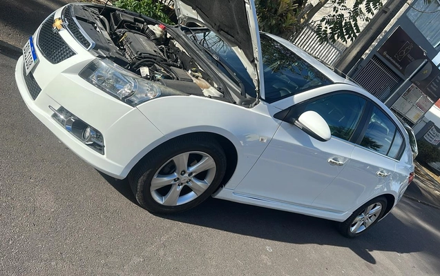 imagem-https://www.socarrao.com.br/sc-vehicle-images-prod/2891008/1785259753854-ef378461-8162-4d27-8fa0-5ed905fb7794.jpeg