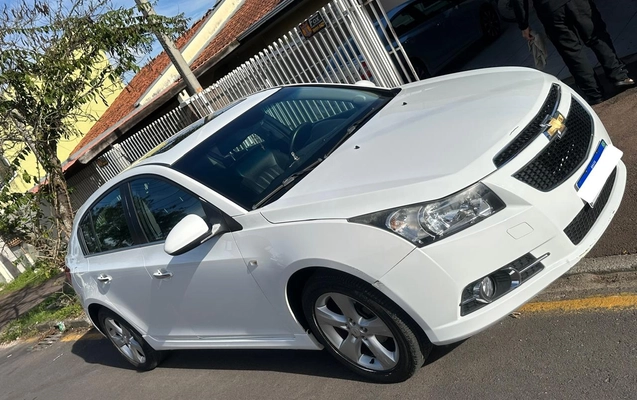 imagem-https://www.socarrao.com.br/sc-vehicle-images-prod/2891008/1785259753855-4f9bda7d-60af-4cde-9d8d-71d2512dacb2.jpeg