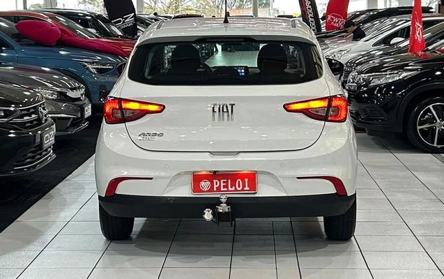 imagem-https://www.socarrao.com.br/sc-vehicle-images-prod/2891197/1790000290540-8310314_13_B_454b839ab3.jpeg