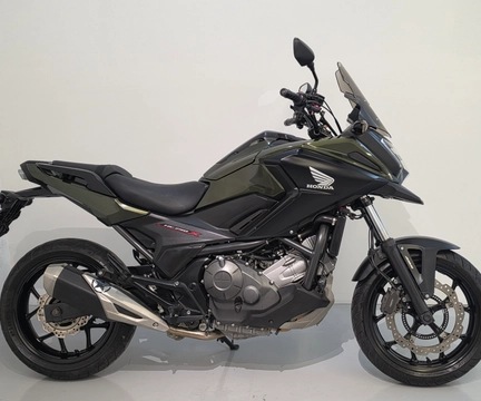 Honda NC 750X/NC 750X ABS 2019 Verde — foto 1 de 3