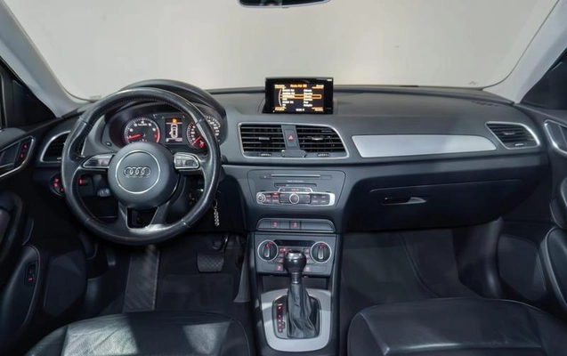 imagem-https://www.socarrao.com.br/sc-vehicle-images-prod/2891239/1789081945127-8323037_12_B_4be6e9efd3.jpeg
