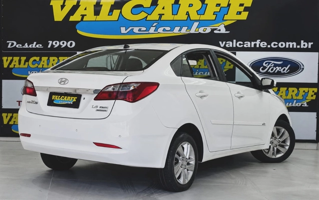 imagem-https://www.socarrao.com.br/sc-vehicle-images-prod/2891326/1785261428108-My5qZmlm.jfif