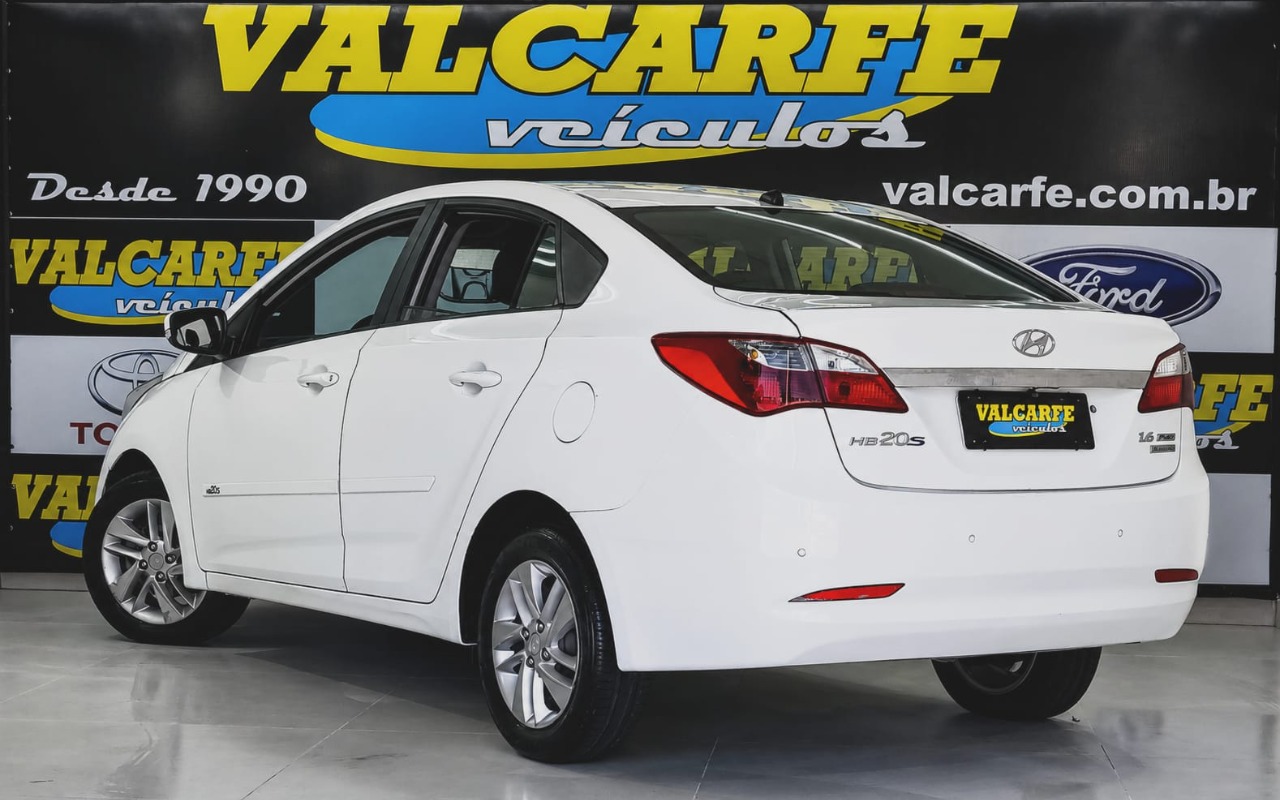 imagem-https://www.socarrao.com.br/sc-vehicle-images-prod/2891326/1785261428386-NC5qZmlm.jfif