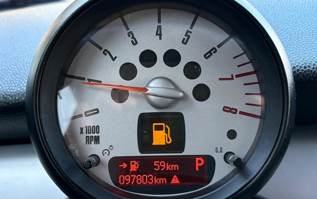 imagem-https://www.socarrao.com.br/sc-vehicle-images-prod/2891368/1785778460354-OWUyZWY0NDQtZjhmMi00Y2I0LTgzNzUtMWJjODA2ZDg1YzdhLmpwZw.jpg