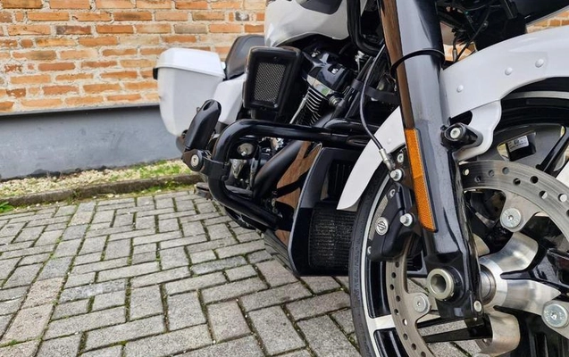 imagem-https://www.socarrao.com.br/sc-vehicle-images-prod/2891375/1789148158563-8319569_6_B_a1cc30eb76.jpeg