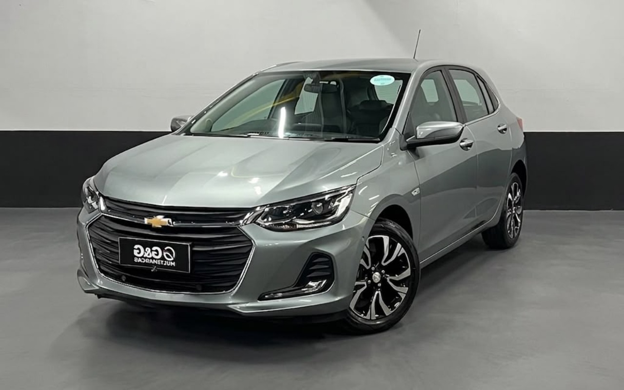 Chevrolet Onix 2025 Cinza — foto 1 de 3