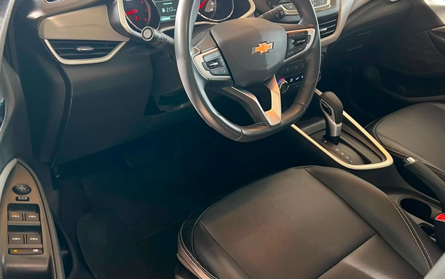 imagem-https://www.socarrao.com.br/sc-vehicle-images-prod/2891377/1785262022759-V2hhdHNBcHAgSW1hZ2UgMjAyNi0wNy0yMSBhdCAxNy40Ny4wNSAoMSkuanBlZw.jpeg
