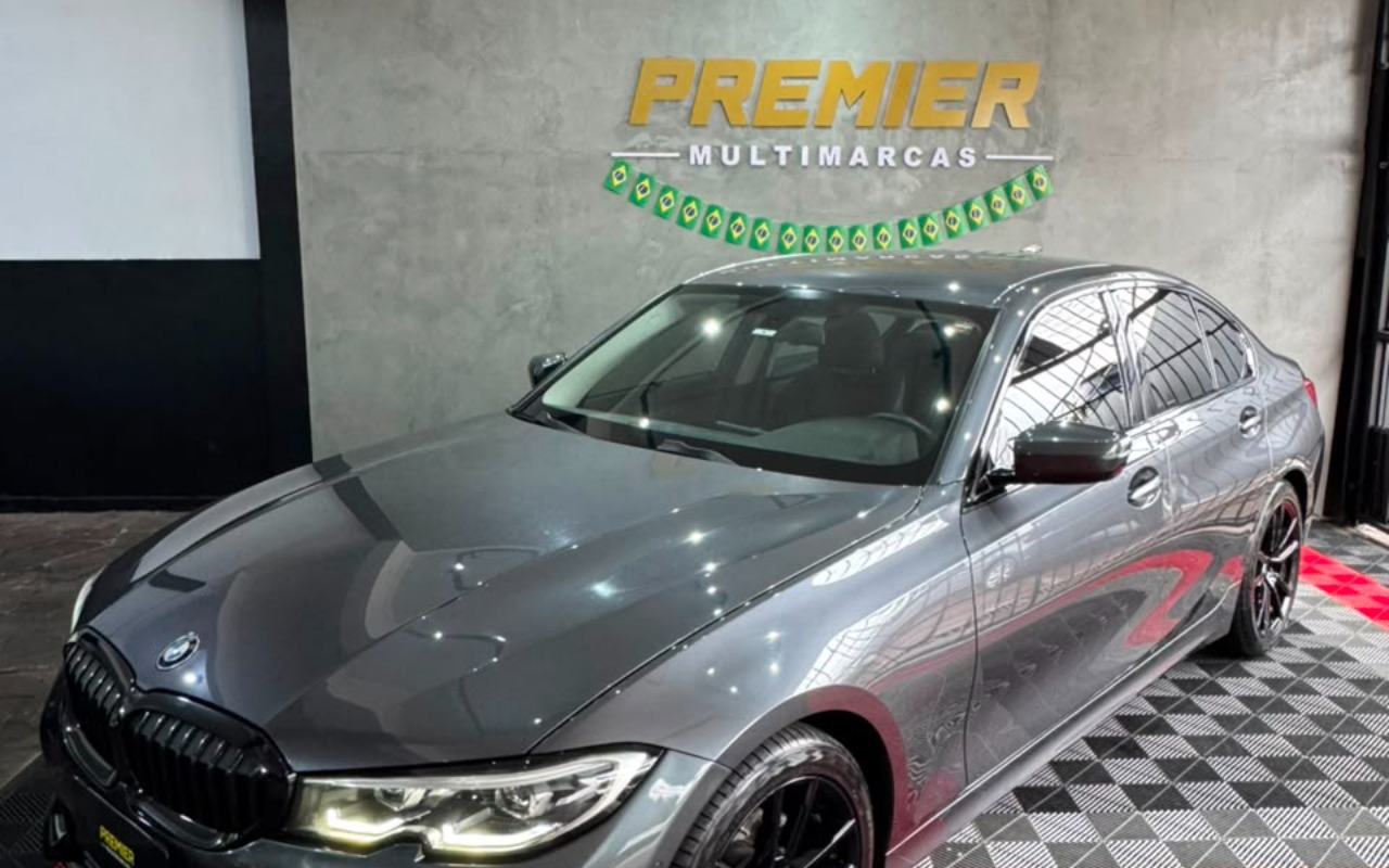 BMW 320i 2020 Cinza — foto 1 de 3