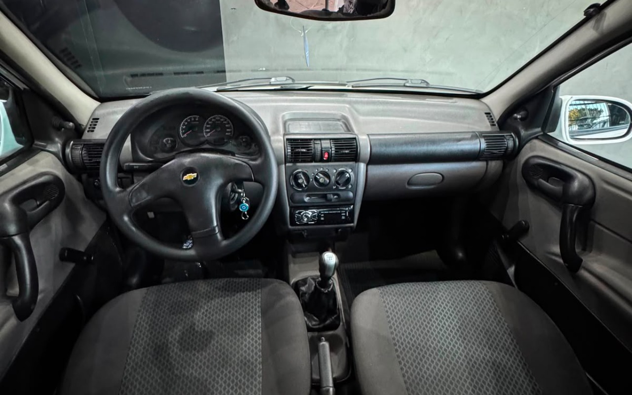 imagem-https://www.socarrao.com.br/sc-vehicle-images-prod/2891531/1785263024026-V2hhdHNBcHAgSW1hZ2UgMjAyNi0wNy0xNiBhdCAxMC4wOC4zMC5qcGVn.jpeg