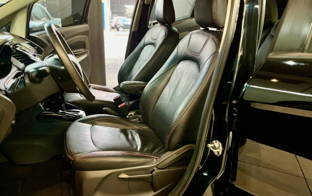 imagem-https://www.socarrao.com.br/sc-vehicle-images-prod/2891550/1785263130830-9d3df3086ea5488f95b7229b557590cc_1766177369240.jpg