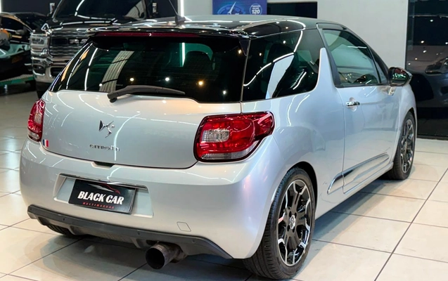 imagem-https://www.socarrao.com.br/sc-vehicle-images-prod/2891631/1785263311963-83374362efaf4df1acadb2036f658469_1784322683179.jpg