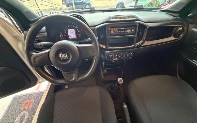 imagem-https://www.socarrao.com.br/sc-vehicle-images-prod/2891657/1787167412722-8275693_8_B_2075628dc2.jpeg