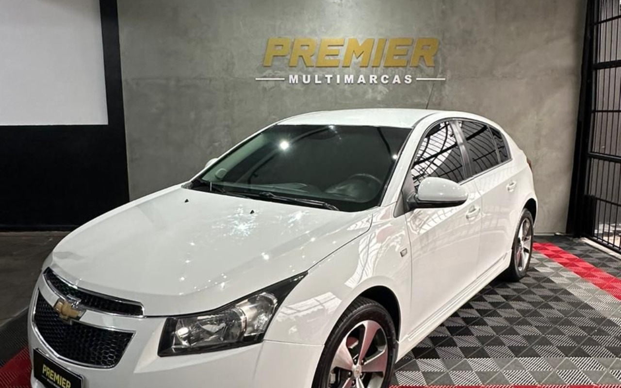Chevrolet Cruze 2013 Branco — foto 1 de 3