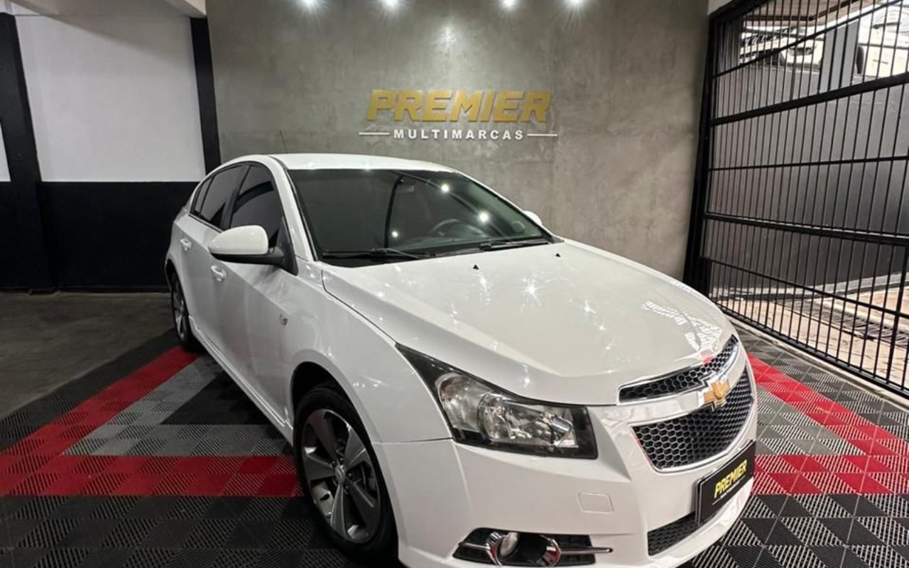 imagem-https://www.socarrao.com.br/sc-vehicle-images-prod/2891700/1785263484442-V2hhdHNBcHAgSW1hZ2UgMjAyNi0wNi0xNiBhdCAxMy4zNC4zNCAoMSkuanBlZw.jpeg
