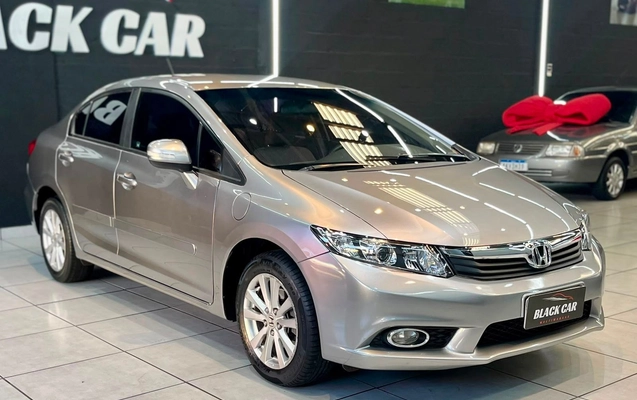 imagem-https://www.socarrao.com.br/sc-vehicle-images-prod/2891790/1786189647549-71fd651d54684cee9e1f95521d211fc7_1784305304459.jpg