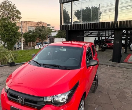 Fiat Mobi DRIVE 1.0 Flex 6V 5p 2020 Vermelho — foto 1 de 3