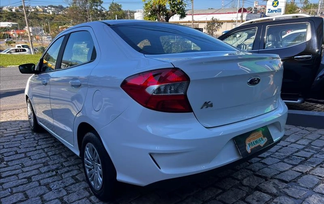 imagem-https://www.socarrao.com.br/sc-vehicle-images-prod/2891853/1785264688676-FFI-5958_03.jpg