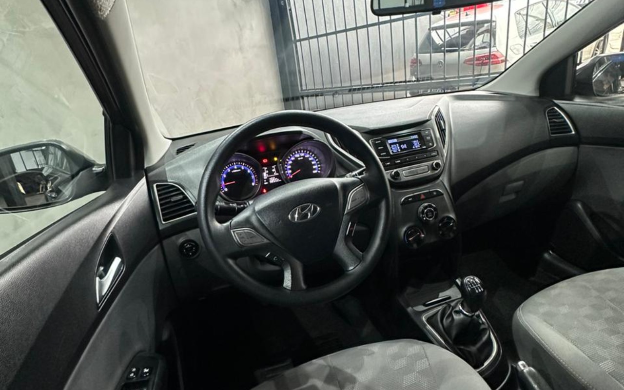 imagem-https://www.socarrao.com.br/sc-vehicle-images-prod/2891862/1785264803808-V2hhdHNBcHAgSW1hZ2UgMjAyNi0wNi0xMyBhdCAyMi4zOS4wMS5qcGVn.jpeg