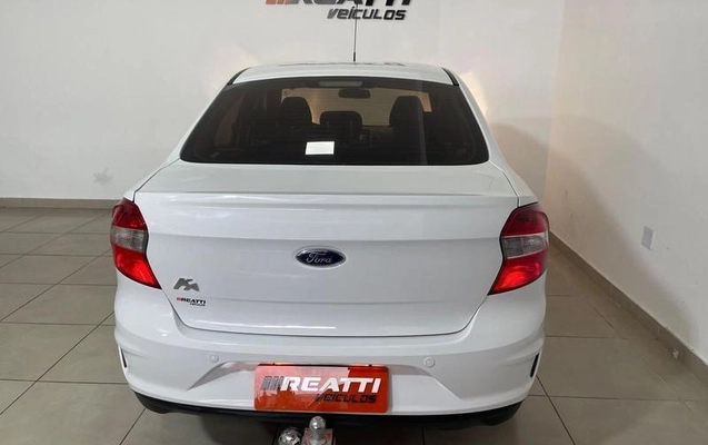 imagem-https://www.socarrao.com.br/sc-vehicle-images-prod/2891868/1788466515667-8303339_10_B_b554fca76a.jpeg