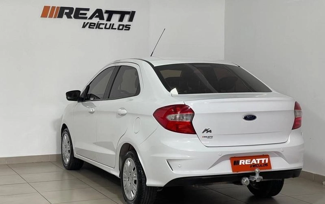 imagem-https://www.socarrao.com.br/sc-vehicle-images-prod/2891868/1788466515668-8303339_11_B_207ea15f8a.jpeg