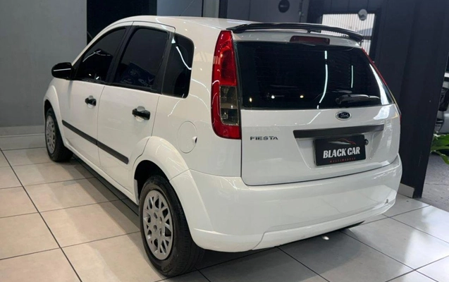imagem-https://www.socarrao.com.br/sc-vehicle-images-prod/2891873/1785265042284-4906d11ba61b4bda8413f553e2db1ee3_1780072615027.jpeg