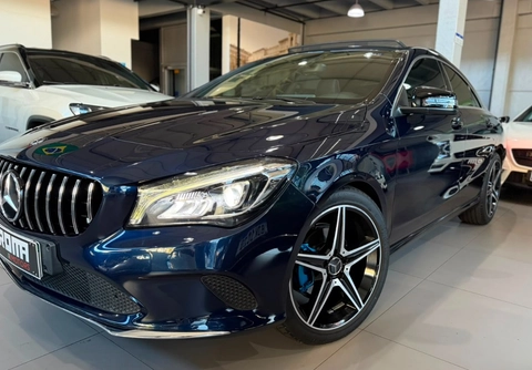 Mercedes-Benz CLA-200 1.6 16V Tb Flex Aut. 2018 Azul — foto 1 de 3