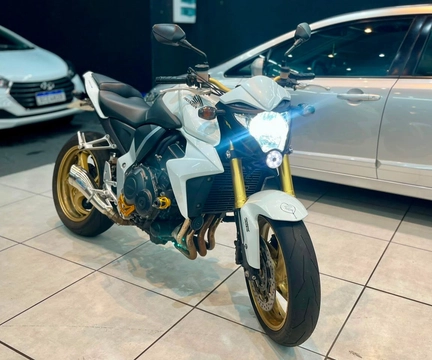 Honda CB 1000R/ABS 2014 Branco — foto 1 de 3