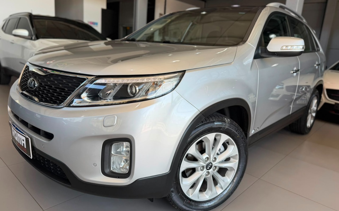 Kia Sorento 3.5 V6 24V 4x4 Aut. na cor Prata em Maringá / PR - 2891909