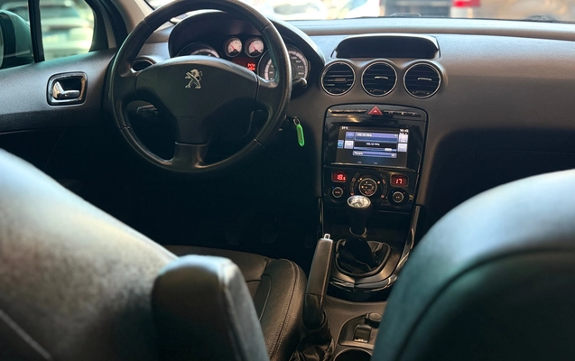 imagem-https://www.socarrao.com.br/sc-vehicle-images-prod/2891937/1789414127514-4ab9965bca0243f3baff8a7a55e193bf_1785261049572.jpg