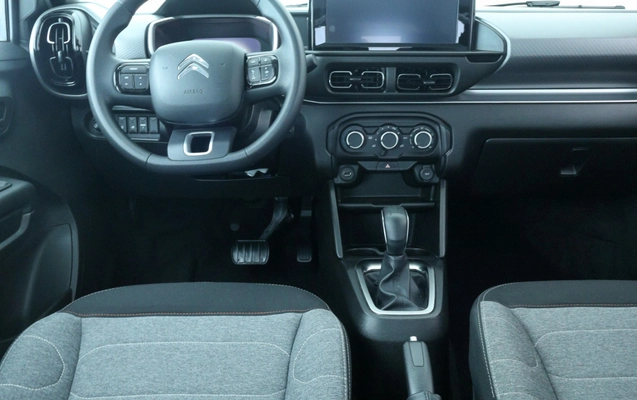 imagem-https://www.socarrao.com.br/sc-vehicle-images-prod/2891938/1788977330216-6f95eda8-f370-4271-8bf5-f086e3a40df2.jpg