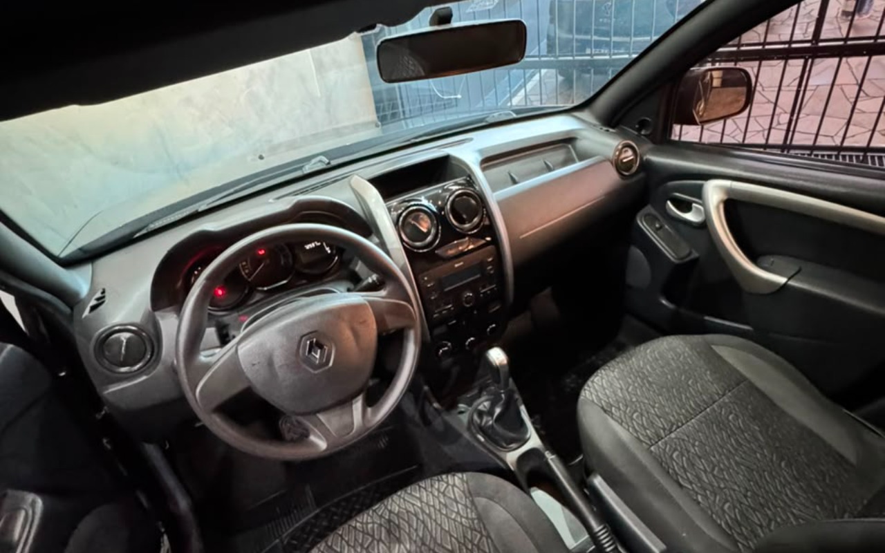 imagem-https://www.socarrao.com.br/sc-vehicle-images-prod/2891947/1785517867137-V2hhdHNBcHAgSW1hZ2UgMjAyNi0wNy0zMSBhdCAxNC4wNy4wNSAoMSkuanBlZw.jpeg