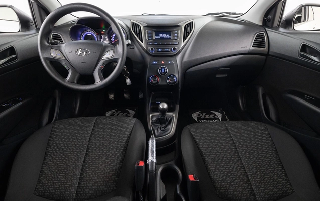imagem-https://www.socarrao.com.br/sc-vehicle-images-prod/2891978/1788872665983-0ce65cbb5a554a579c16974549a8547e_1786566205390.jpg