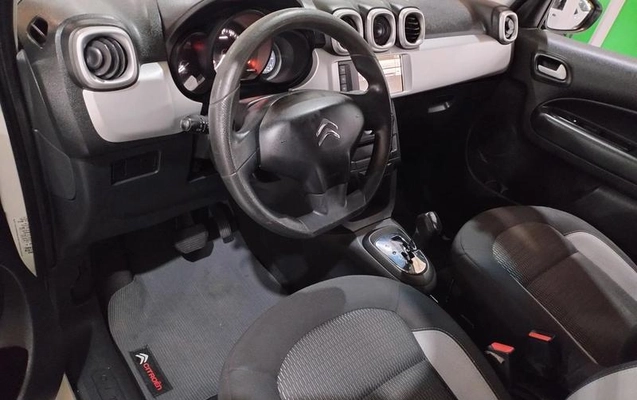 imagem-https://www.socarrao.com.br/sc-vehicle-images-prod/2891997/1787606483887-8324169_11_B_730d05d1a7.jpeg