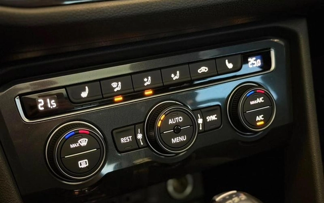 imagem-https://www.socarrao.com.br/sc-vehicle-images-prod/2892048/1789669901922-8290795_17_B_a4f0dcaff4.jpeg