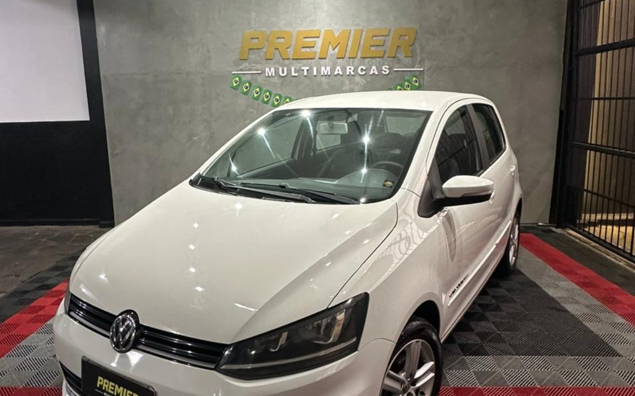 Volkswagen Fox 2016 Branco — foto 1 de 3