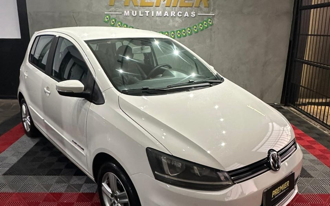 imagem-https://www.socarrao.com.br/sc-vehicle-images-prod/2892107/1785267053239-V2hhdHNBcHAgSW1hZ2UgMjAyNi0wNy0wOSBhdCAxNy4wMS4xMSAoMykuanBlZw.jpeg