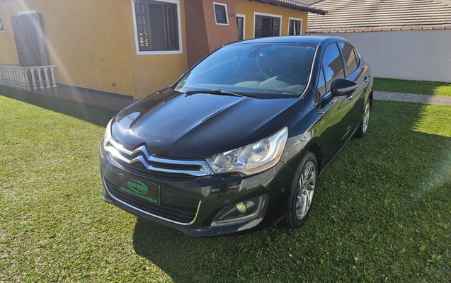 imagem-https://www.socarrao.com.br/sc-vehicle-images-prod/2892291/1785267559827-4_043813.jpg