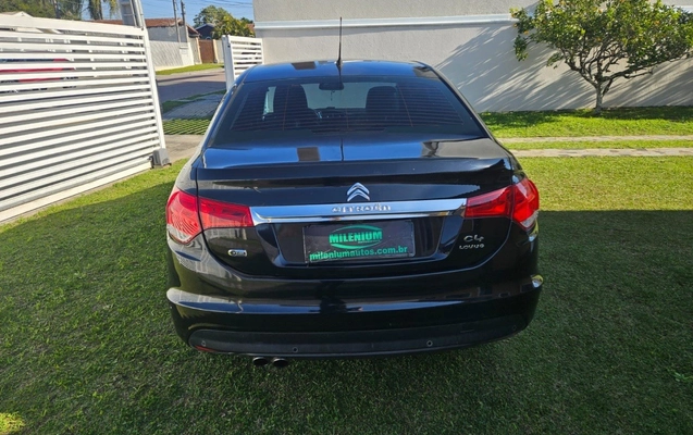 imagem-https://www.socarrao.com.br/sc-vehicle-images-prod/2892291/1785267559827-7_043813.jpg