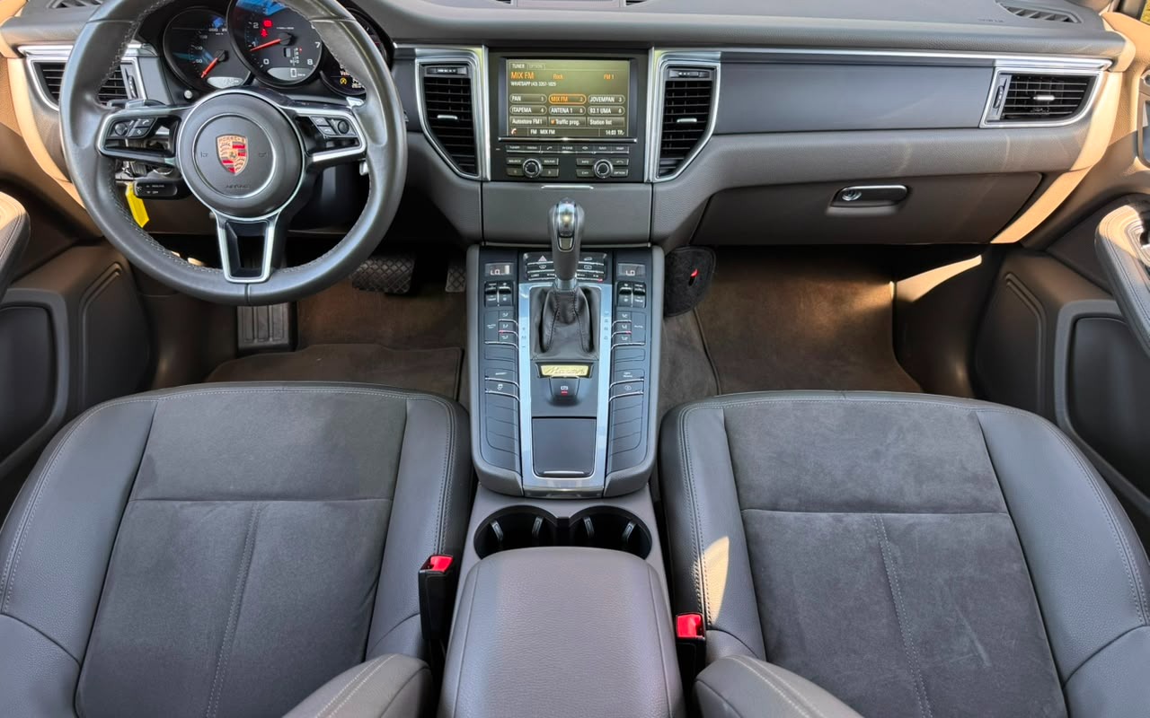 imagem-https://www.socarrao.com.br/sc-vehicle-images-prod/2892308/1785267645015-V2hhdHNBcHAgSW1hZ2UgMjAyNi0wNy0yOCBhdCAxNi4yMC4zNC5qcGVn.jpeg