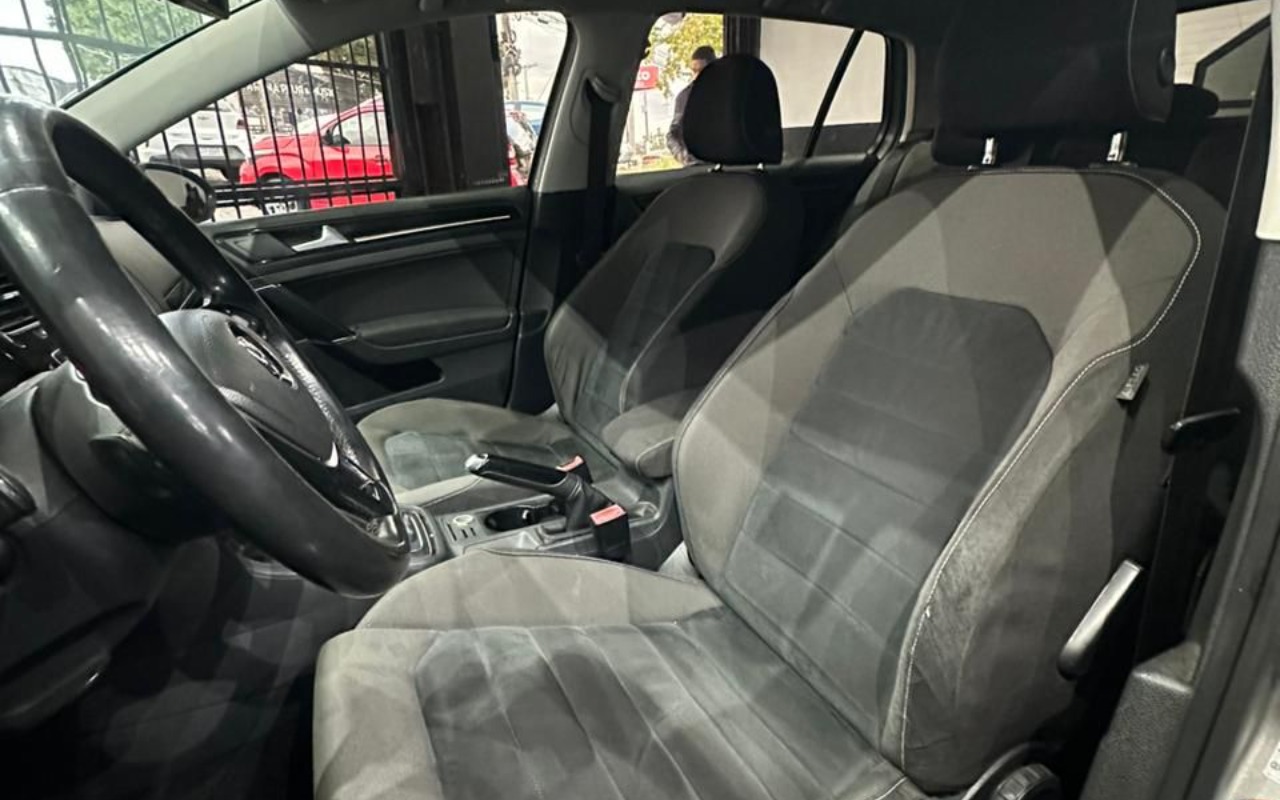 imagem-https://www.socarrao.com.br/sc-vehicle-images-prod/2892368/1785268001828-V2hhdHNBcHAgSW1hZ2UgMjAyNi0wNi0xNiBhdCAxNi4wOS4xMyAoMSkuanBlZw.jpeg