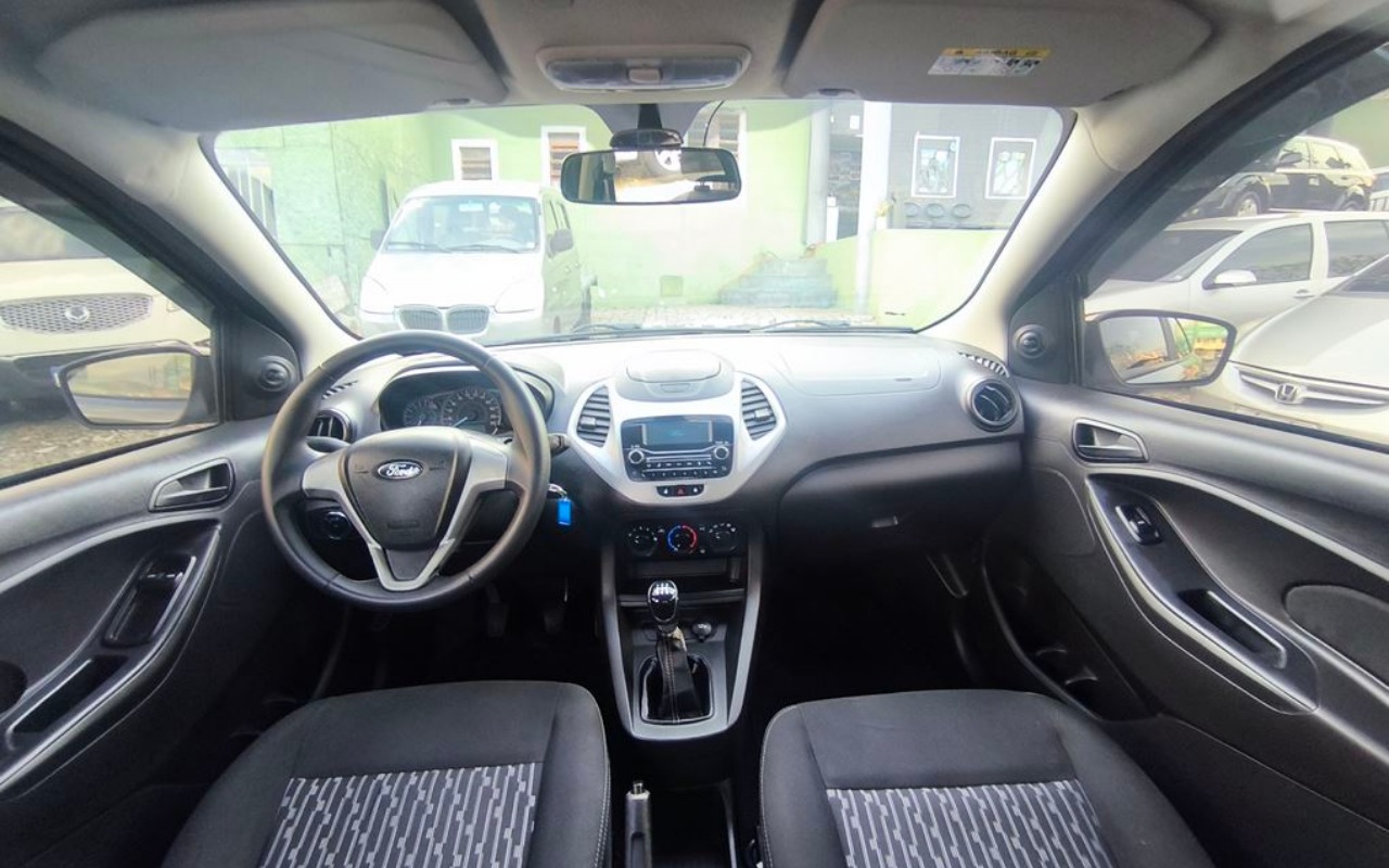 imagem-https://www.socarrao.com.br/sc-vehicle-images-prod/2892380/1786655574163-SU1HXzIwMjYwODEzXzE3MjIzNiAoQ29weSkuanBn.jpg