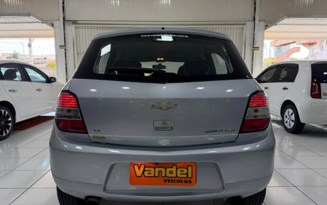 imagem-https://www.socarrao.com.br/sc-vehicle-images-prod/2892459/1785268908857-V2hhdHNBcHAgSW1hZ2UgMjAyNi0wNy0yOCBhdCAxNi4yMy4wNiAoMikuanBlZw.jpeg