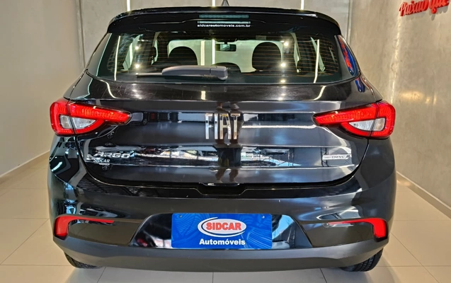 imagem-https://www.socarrao.com.br/sc-vehicle-images-prod/2892639/1785270447949-003_6944f2408022784700b86f0a05d36a09.jpeg
